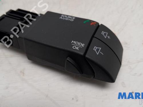 Used Switch RENAULT CAPTUR I (J5_, H5_) 1.2 TCe 120 (118 hp) 31399374