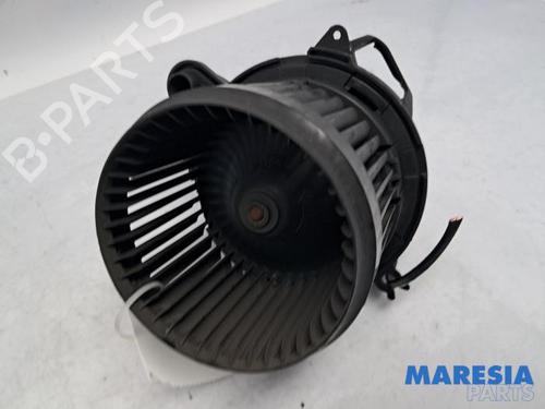 Used Heater blower motor RENAULT CLIO IV (BH_) 0.9 TCe 90 (BHNF, BHMA, BHMH, BHJK, BHJR) (90 hp) 31404607