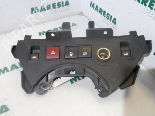 Used Switch PEUGEOT PARTNER Box Body/MPV 1.6 HDi 16V (90 hp) 31483516