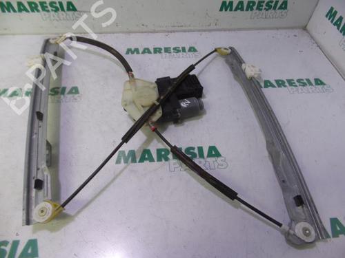 Used Front right window mechanism CITROËN C4 Picasso I MPV (UD_) 2.0 i 16V (140 hp) 31463296