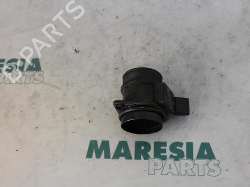 Used Mass air flow sensor CITROËN BERLINGO / BERLINGO FIRST Box Body/MPV (M_) 1.9 D 70 (MBWJZ, MCWJZ) (69 hp) 31529804
