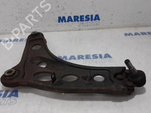 Used Left front suspension arm OPEL VIVARO B Van (X82) 1.6 CDTI (05) (120 hp) 31471182