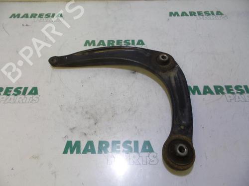 Used Left front suspension arm Left front suspension arm 31384379 31384379