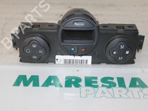 Used Climate control RENAULT MEGANE II (BM0/1_, CM0/1_) 2.0 16V (BM0U, CM0U) (135 hp) 31456484