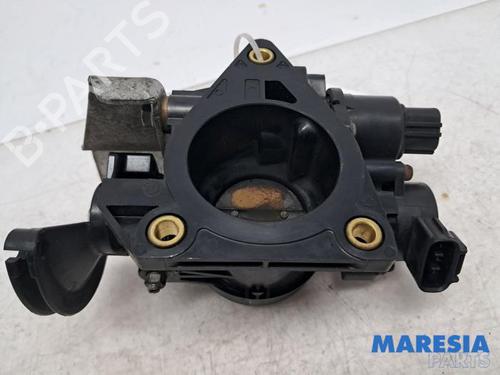 Used Throttle body Throttle body PEUGEOT 107 (PM_, PN_) 1.0 (68 hp) 35820679 35820679