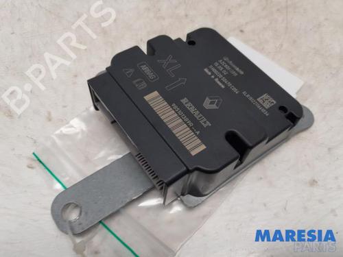 Used ECU airbags RENAULT CLIO IV Grandtour (KH_) 0.9 TCe 90 (90 hp) 31490041