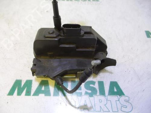 electronic-module-renault-megane-ii-estate-km01_-2003-2004-2005-2006-2007-2008-2009-2010-2011-2012-31416982 main image