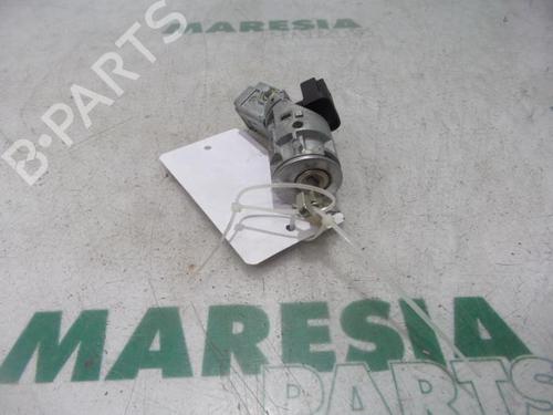 Used Ignition barrel CITROËN BERLINGO Box Body/MPV (B9) 1.6 HDi 90 (90 hp) 31490184