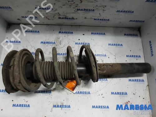 Venstre fortil støddæmper PEUGEOT 607 (9D, 9U) 2.2 HDi (133 hp) 31529267