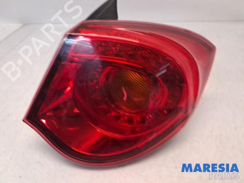 Used Right taillight Right taillight 31522990 31522990