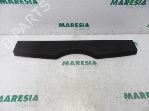 Hattehylde ABARTH 500 / 595 / 695 1.4 (312.AXF11, 312.AXF1A) (180 hp) 31527452