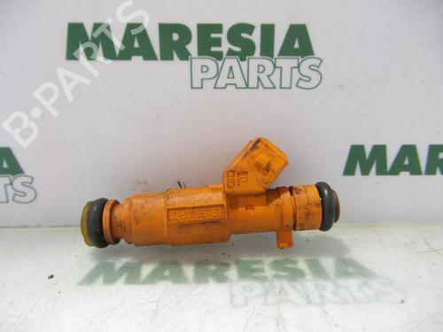 Used Injector ALFA ROMEO 147 (937_) 1.6 16V T.SPARK ECO (937.AXA1A, 937.BXA1A) (105 hp) 31488170
