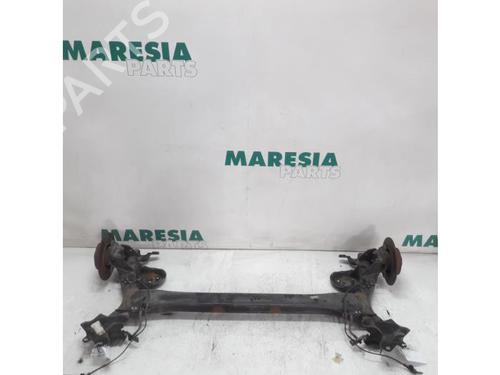 Used Rear axle RENAULT MEGANE III Grandtour (KZ0/1) 1.5 dCi (KZ0C, KZ1A) (90 hp) 31430337