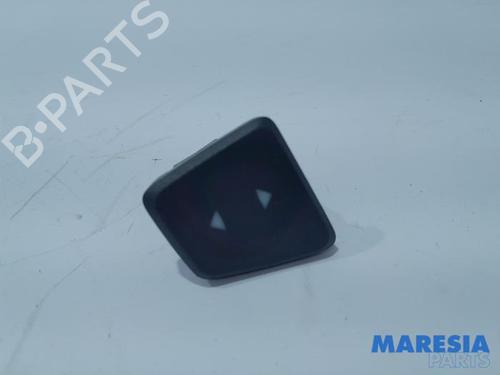 Used Right front window switch FIAT 500 (312_) 1.2 (312AXA1A) (69 hp) 31527876