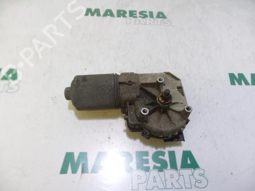 Used Front wiper motor RENAULT VEL SATIS (BJ0_) 3.5 V6 (BJ0R, BJ0V, BJ0U) (241 hp) 31400606