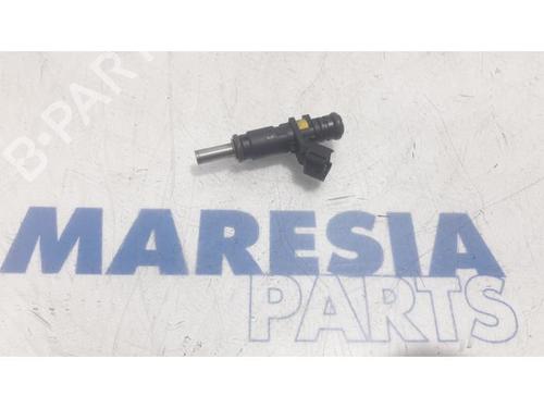 Used Injector PEUGEOT 3008 I MPV (0U_) 1.6 VTi (120 hp) 31519504