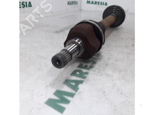 Left front driveshaft PEUGEOT 308 SW I (4E_, 4H_) 1.6 16V | BP31487069M38