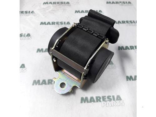 Used Rear left seatbelt PEUGEOT 407 SW (6E_, 6D_) 2.0 HDi 135 (136 hp) 31386295