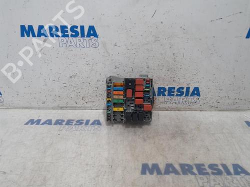 Used Fuse box FIAT 500 (312_) 1.2 (312AXA1A) (69 hp) 31435420