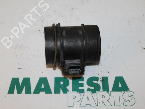 Used Mass air flow sensor CITROËN C4 Grand Picasso I (UA_) 2.0 HDi 138 (136 hp) 31511498