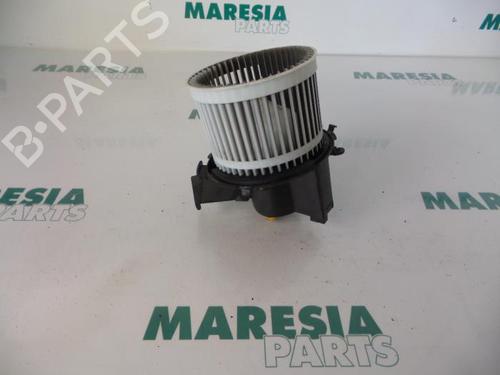 Used Heater blower motor FIAT PANDA (169_) 1.2 (169.AXB11, 169.AXB1A) (60 hp) 31443188