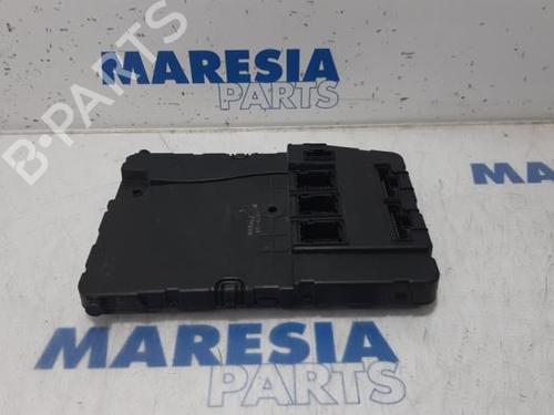 Used Electronic module RENAULT GRAND SCÉNIC II (JM0/1_) 2.0 (135 hp) 31428278