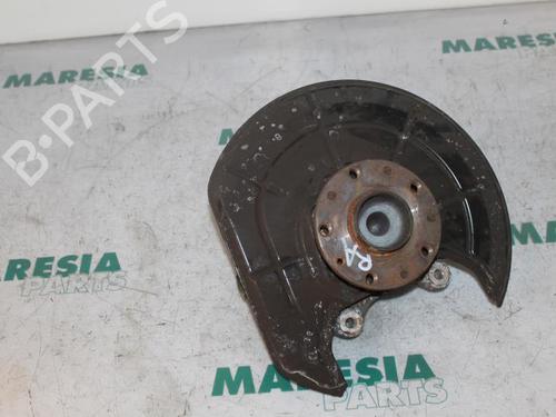 Used Right rear steering knuckle LANCIA THESIS (841_) 2.0 Turbo (841AXA1B03) (185 hp) 31468784