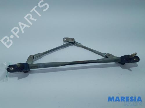 Used Front wipers mechanism FIAT PANDA (169_) 1.2 (169.AXB11, 169.AXB1A) (60 hp) 31414620