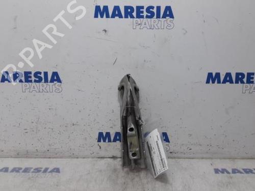 Used Hinge/Door check strap FIAT SCUDO Van (270_, 272_) 2.0 D Multijet (120 hp) 31535891