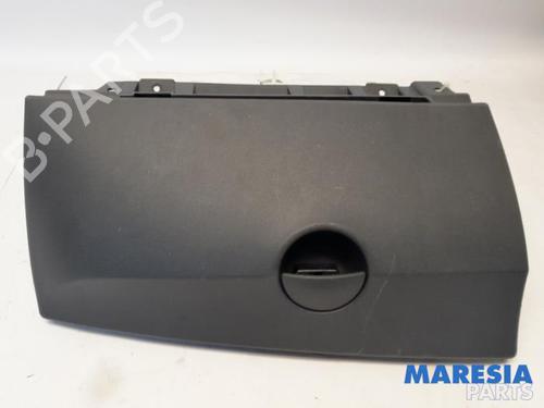 Handskerum FIAT 500 (312_) 0.9 (312AXP1A) (60 hp) 31480256