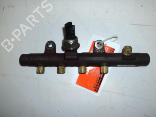 Used Injection rail RENAULT GRAND SCÉNIC II (JM0/1_) 1.5 dCi (JM1E) (106 hp) 31508897