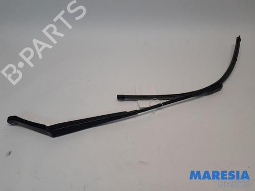 Used Front windshield wiper arm PEUGEOT 508 SW I (8E_) 1.6 THP (156 hp) 31409736