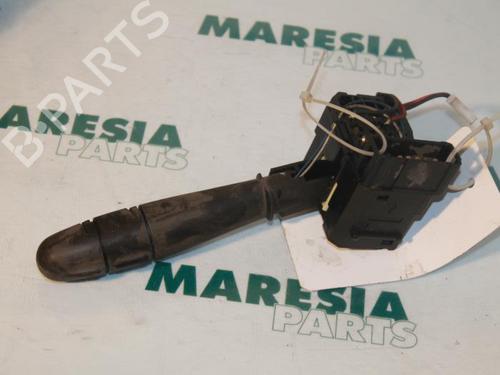 steering-column-stalk-renault-megane-i-grandtour-ka01_-1999-2000-2001-2002-2003-31489350 main image