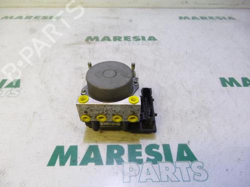 Used ABS pump RENAULT MODUS / GRAND MODUS (F/JP0_) 1.2 (JP0C, JP0K, FP0C, FP0K, FP0P, JP0P, JP0T) (75 hp) 31388780