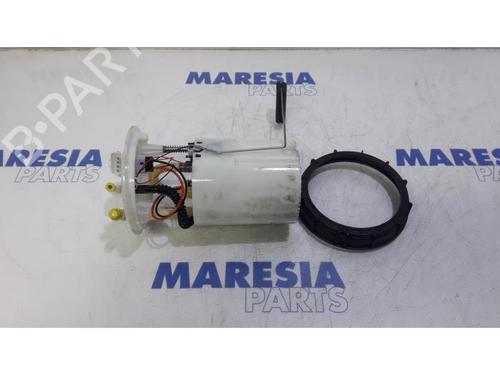 Used Fuel pump RENAULT MEGANE III Grandtour (KZ0/1) 1.5 dCi (KZ09, KZ0D, KZ1G, KZ29, KZ14, KZ1W, KZ10, KZ1F,... (110 hp) 31447183