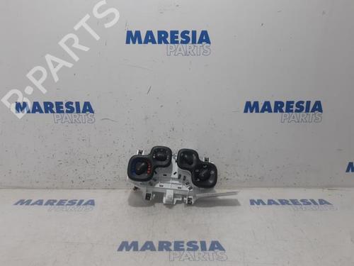 Used Climate control FIAT PANDA (312_, 319_) 0.9 (312PXH1A) (65 hp) 31468037
