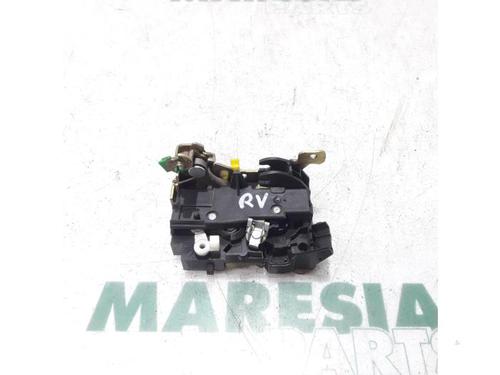 Modulo electronico RENAULT MASTER II Van (FD) 2.2 dCI 90 (FD0G, FD0N, FD2G, FD2N, FD3G, FD3N) (90 hp) 31383602