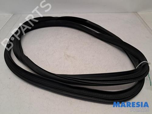 Gummiliste ALFA ROMEO GIULIA (952_) 2.0 (952ACA25) (280 hp) 31498527