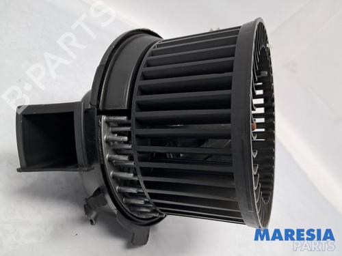 Heater blower motor PEUGEOT 307 CC (3B) 2.0 16V | BP31415389M62