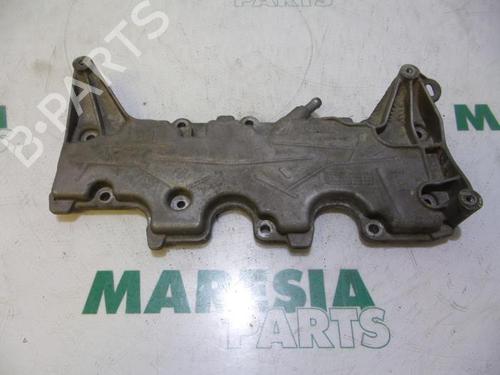 Used Valve cover RENAULT SCÉNIC II (JM0/1_) 2.0 (JM05, JM0U, JM1N, JM1U, JM2V) (135 hp) 31474281