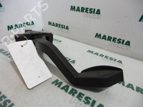 Used Electronic module FIAT PUNTO (188_) 1.2 16V 80 (188.233, .235, .253, .255, .333, .353, .639,... (80 hp) 31459771