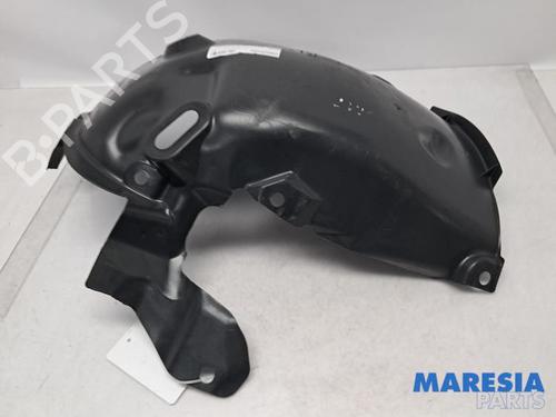 wheel-arch-renault-megane-iii-grandtour-kz01-2008-2009-2010-2011-2012-2013-2014-2015-2016-31419431 main image