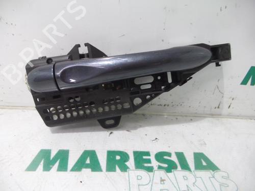 Used Front right exterior door handle RENAULT CLIO IV Grandtour (KH_) 0.9 TCe 90 (90 hp) 31517146