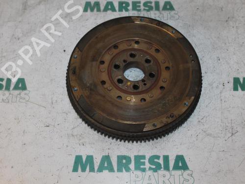 Used Flywheel FIAT DOBLO MPV (119_, 223_) 1.9 JTD (223AXE1A) (100 hp) 31472768