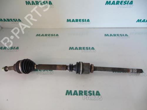 right-front-driveshaft-renault-laguna-ii-bg01_-2001-2002-2003-2004-2005-2006-2007-31472014 main image