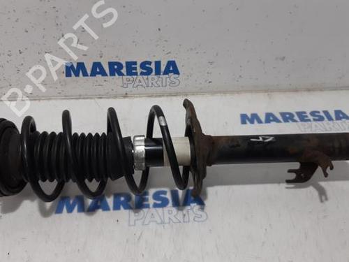 Venstre fortil støddæmper PEUGEOT 107 (PM_, PN_) 1.0 (68 hp) 31536647