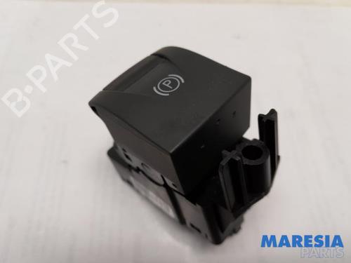 Switch RENAULT SCÉNIC III (JZ0/1_) 2.0 16V (JZ0G, JZ0P, JZ1E, JZ1P) | BP31451943I30