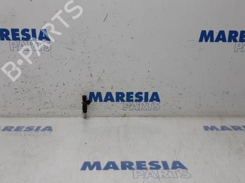 Used Injector CITROËN BERLINGO Box Body/MPV (B9) 1.6 VTi 95 (98 hp) 31522567