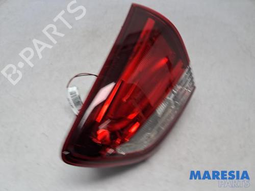 Right taillight RENAULT CLIO IV Grandtour (KH_) 1.2 TCe 120 (KHM0) | BP31415276C35