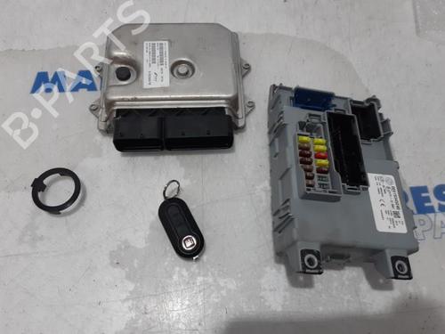Used Engine control unit (ECU) FIAT PANDA (312_, 319_) 0.9 (312PXG1A) (86 hp) 31519427